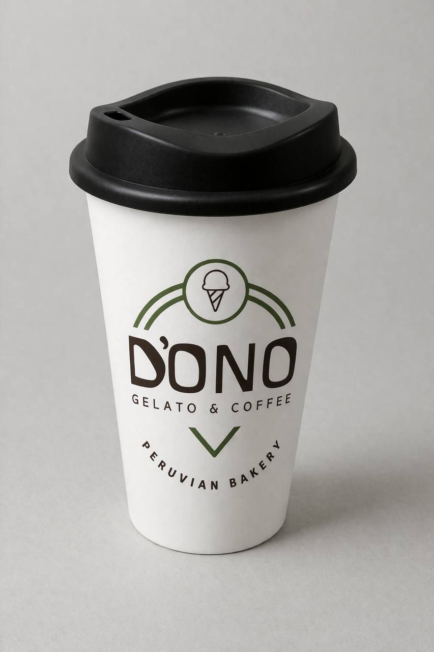 Vaso cafetero plástico personalizado con tapa